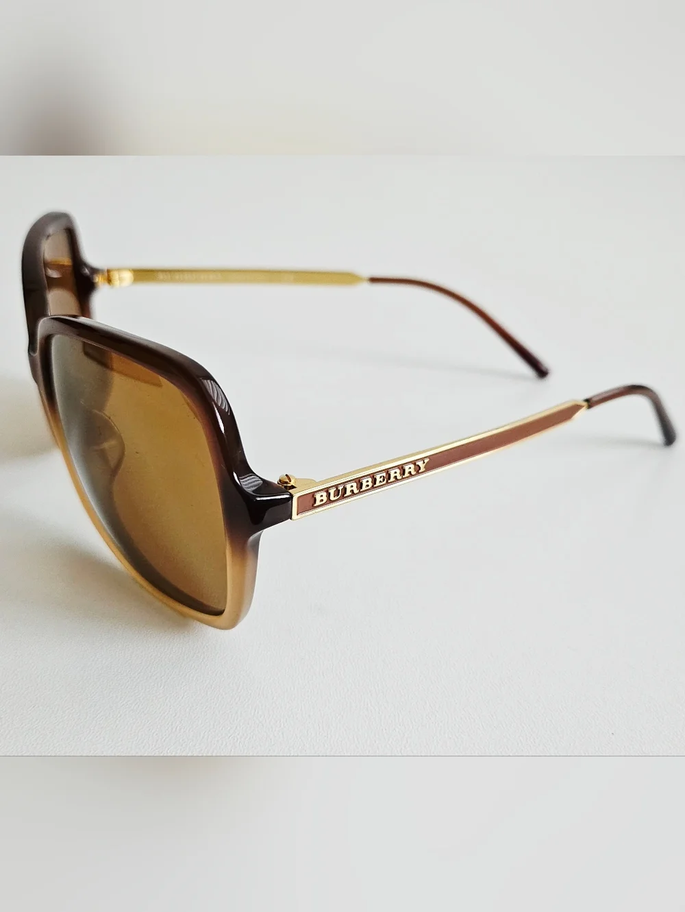 Burberry Brown & Honey Gold Gradient Sunglasses - Picture 9 of 10